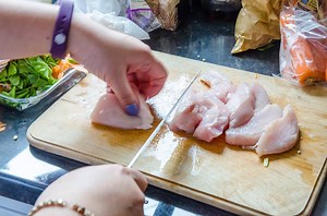Everything to Know About Properly Storing and Freezing Your Chicken