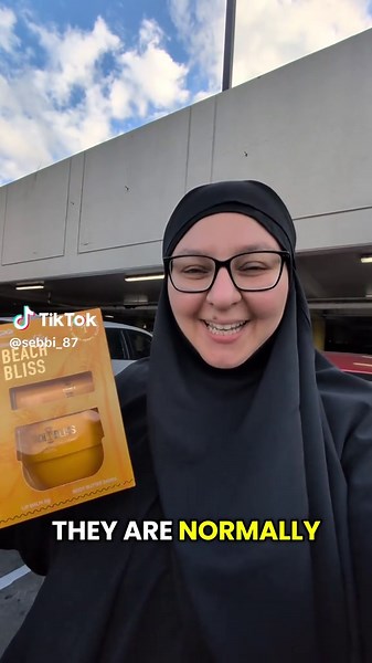 I’m in shock 😱 @Kmart Australia #kmart #kmartaustralia #kmartfinds #clearance #bargain #budgetbeauty #soldejaneiro #dupe #beautytok