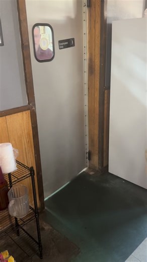 I’m here in the small town of Maud, Texas, with Denise McKillip, co-owner of the new restaurant, Cardinal Cafe! A place for families to come, sit, and enjoy a great meal in a wonderful environment. There isn’t any town pride missing in this establishment! If you just so happen to be in this quaint little town, stop and get you a chicken fried steak , you won’t regret it! Tell Denise we told you to stop by . #newbusiness #MaudTx #GoCardinals #hometownpride | The Tony Langford Experience