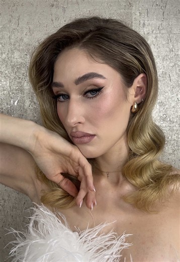 transitions mam natrénované ještě z musically🤣 #lipsync #transition #makeup #beauty #fullglam