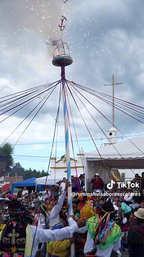 Tradiciones de Cotogchoa: Rumiñahui Sabores y Colores