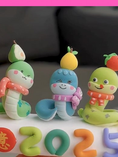 DIY Clay Snake Craft Tutorial for Beginners