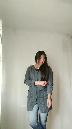 How to Style a Long-Sleeved Knitted Cardigan