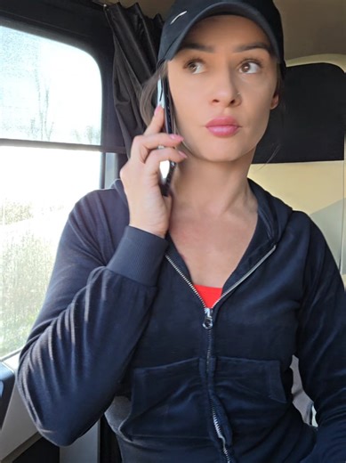 Kiedy wjazd na firmę jest ciasniejszy niż Twoje plany na weekend 😆😁 #truckerlife #truckdriver #trucker #kierowcazawodowy #truck