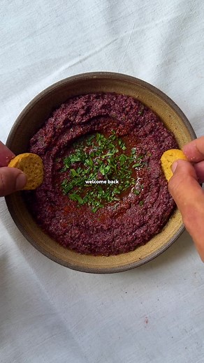 TAPENADE: Easy Olive Dip Recipe for Summer Dips