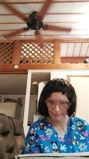 🤨#primarybelike . not my problem!!