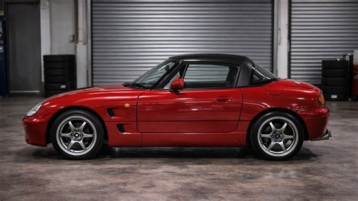 Can a Suzuki Cappuccino Match an MX5?