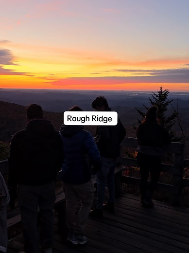 Discover Sunrise at Rough Ridge Lookout