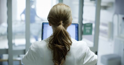 Study finds that attractive people are genetically superior