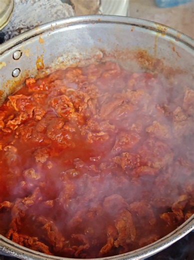 Huevo con chile guajillo — receta fácil y rápida