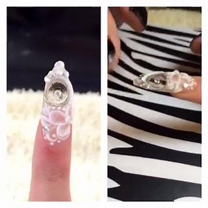 Another bouncing swarvoski crystal nail! ❤️ | NailBar