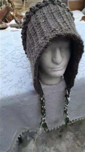 Barley crocheted slouch bonnet. pattern by Rohan Made.