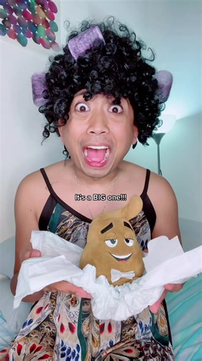 Moms Wiping Kids: Diaper Drama with a Big Poo Baby Mom