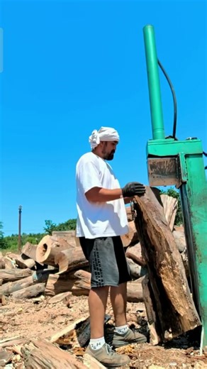 #woodwork Log splitter