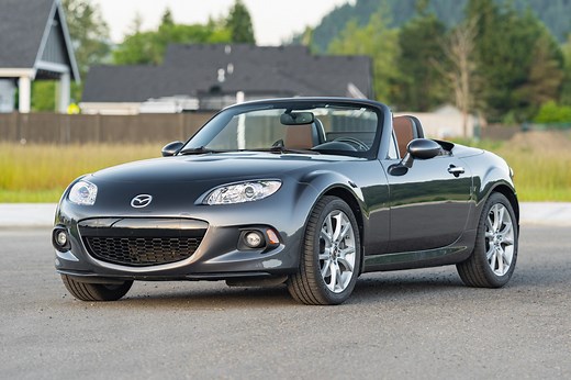 16k-Mile 2015 Mazda MX-5 Miata Grand Touring PRHT 6-Speed