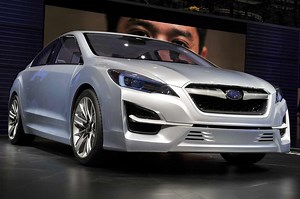 Cars and stars at the Atlanta Auto Show 2011