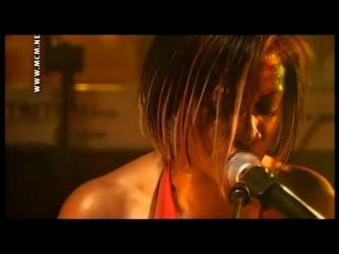 Beverley Knight - Gold - Live @ MCM Cafe, Paris