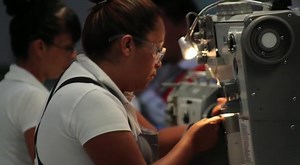 18 reactions | De acuerdo al registro del #IMSS, durante el 2022, un total de 4 mil 352 empleos fueron generados en #Irapuato, lo que representa un incremento del 3.6% en comparación con el cierre del año 2021 | AER Noticias | Facebook