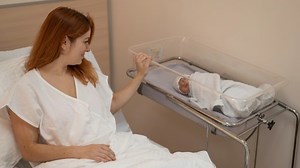Pôrodnosť výrazne klesá. Slovenky túžia po dieťati v neskoršom veku, menia sa hodnoty aj láska | TVNOVINY.sk