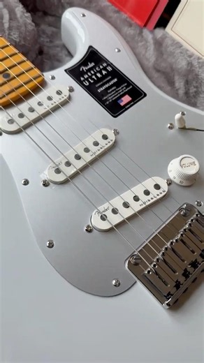 2026 Fender American Ultra II Stratocaster Maple Guitar in Avalanche White