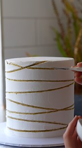 #cakedecorating #cakeart #caketutorial #cakedesign #caketips you can make your own edible gold paint by combining edible gold dust with rosewater spirit, vodka, lemon juice or vinegar. dont have any of the above? just grab some edible gold airbrush colour instead ;) | Rosie's Dessert Spot