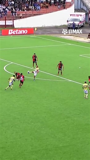Hernán Barcos Brilla con Hat-trick ante Melgar
