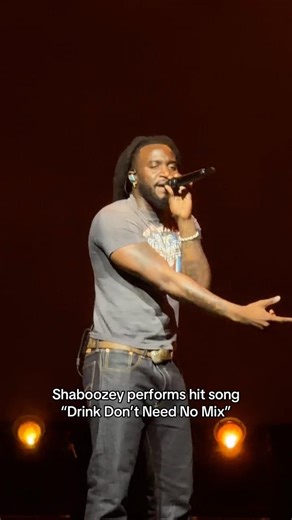 Shaboozey performs hit song “Drink Don’t Need No Mix” 🥃