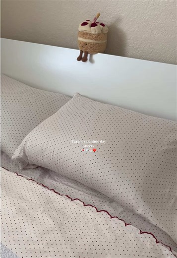 Target Valentine’s Day Sheets: Celebrate with Style