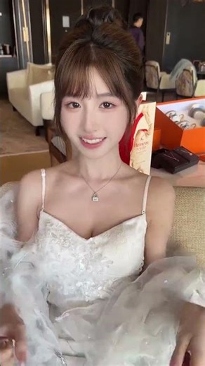 The next line after "patting a cat's head in the New Year" is! #GoodLuckInTheGalaxy #GuLin #CuteG...