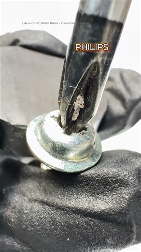 Difference between JIS and Phillips screwdrivers #screws #phillips #screwdriver #jis #tools