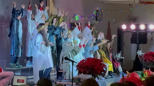 Watch as a Grade 2 class gets ready for their school Christmas pageant