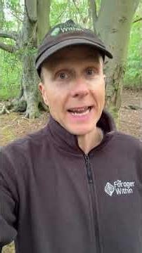 Nothing to do with foraging - just a love of nature. This video is for fellow nature geeks!