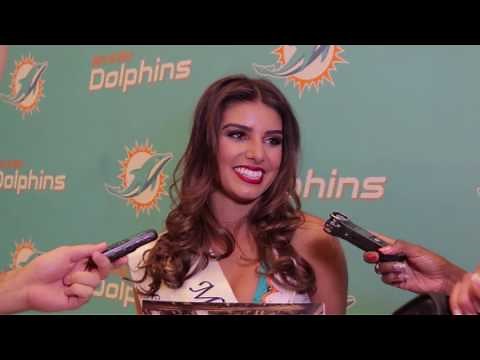 Miami Dolphins Cheerleaders 2017 Swimsuit Calendar Unveiling and Fashion Show