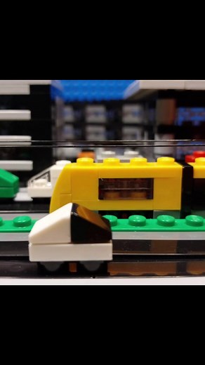 LEGO Micro City - Trams and cars #lego #city #tram #stopmotion #micro