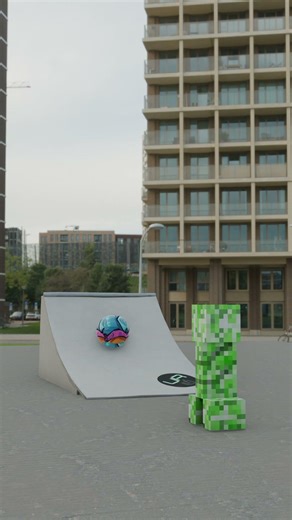 Minecraft (kind of) but with Ultra Realistic LEGO Physics 🤯 #blender3d #minecraft #lego #rtx