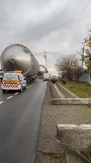 Transporting a Large Industrial Tank Safely