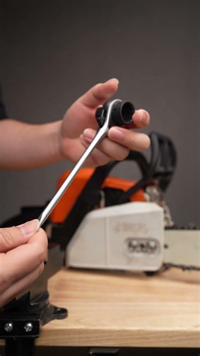 Chainsaw Tool You've Never Seen! Ratchet Scrench #chainsaw #handtools #tips #garden #woodworking