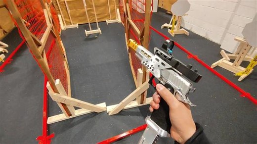 气枪IPSC了解下？ Tokyo Marui Hi Capa 到底行不行 🤔#wargame运动 #射击打靶设备 #手枪射击 #射击比赛 #室内靶场