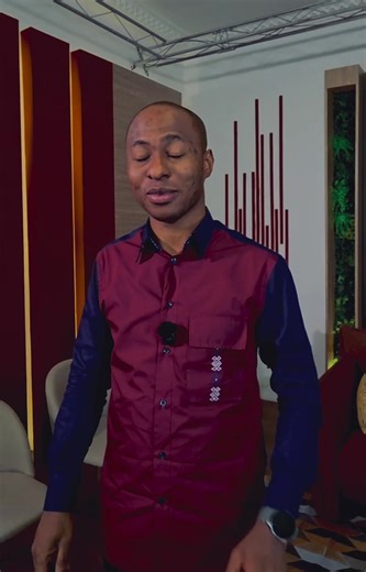 Rejoins moi tout à l’heure pour notre veillée de la MSI. C’est ce vendredi à 3H gmt, en live sur mes différentes pages Facebook, YouTube, Instagram, Tiktok et sur Zoom