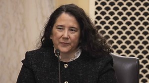 Senado confirma a la hispana Isabel Guzmán como directora de la SBA