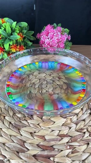 Experiment with mms forming rainbow