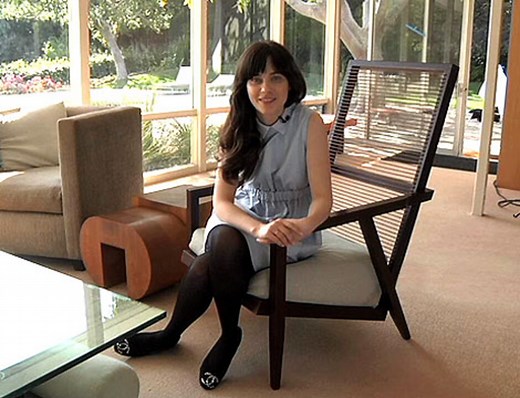 Katy Perry Apologizes to Zooey Deschanel for Pretending to Be Her to Get into Clubs in Her 20s