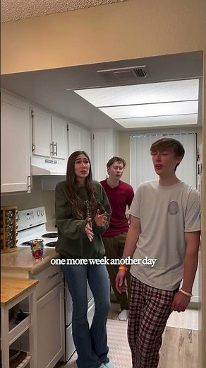Kitchen harmony, Stay Here Longer #originalsong #singing #singingreels #siblings #singersongwriter