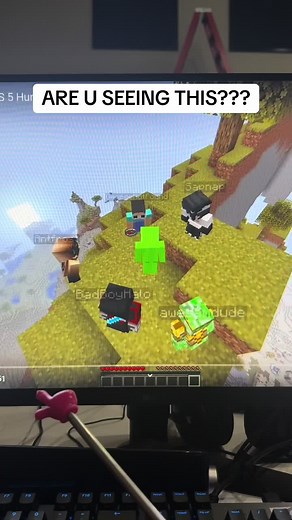 DO YOU UNDERSTAND?? | 5 black 1 white