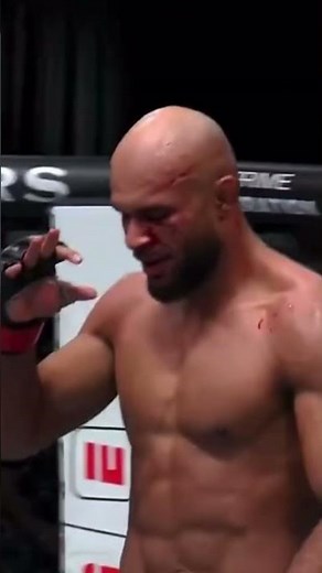 Christian Leroy Duncan with ANOTHER SPINNING ATTACK leading to a knockout against Marcos Tulio #ufc