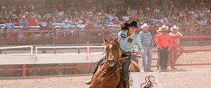 The Rodeo: Women's Barrel Racing - Cheyenne Frontier Days