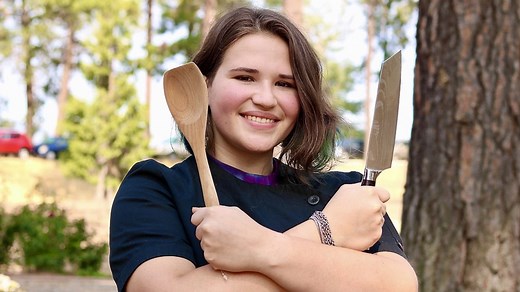 From Athol to Flavortown: 19-year-old competes in cooking game show hosted by Guy Fieri