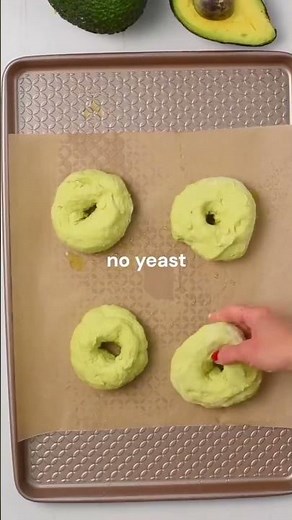 3-ingredient Avocado Bagels - Full Recipe in Description