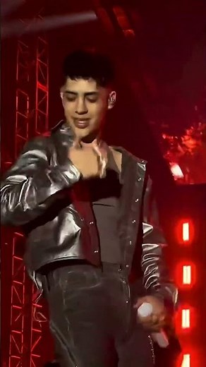 GATA ONLY LIVE Performance – Cris MJ x Fans (Europe 2026 Tour) 🔥 #crismj #latinmusic #fyp