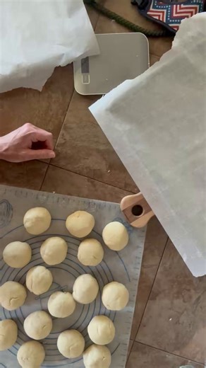This has been an all day adventure. My first time making sourdough bagels. I will let you know how they taste after they cool. 😘